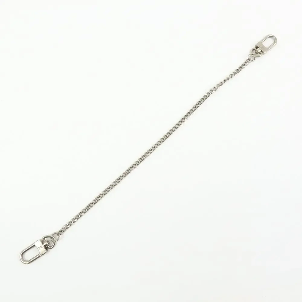 7071 - Louis Vuitton Metal Key Chain Strap Silver